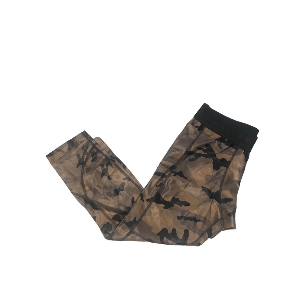 NWOT Koral Army Print Cropped Leggings Size Medium